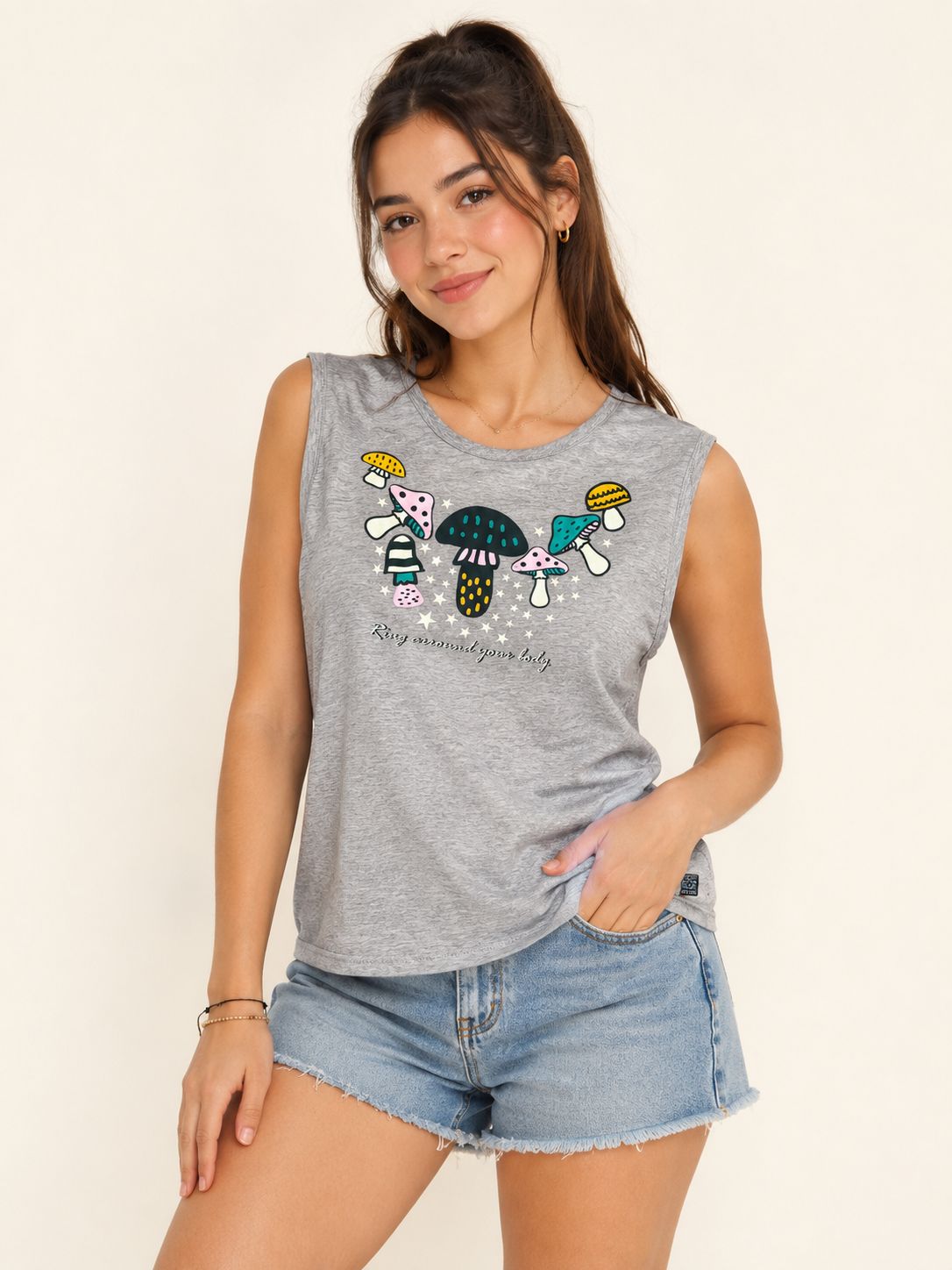 Blusa Crop Gris Collar De Hongos