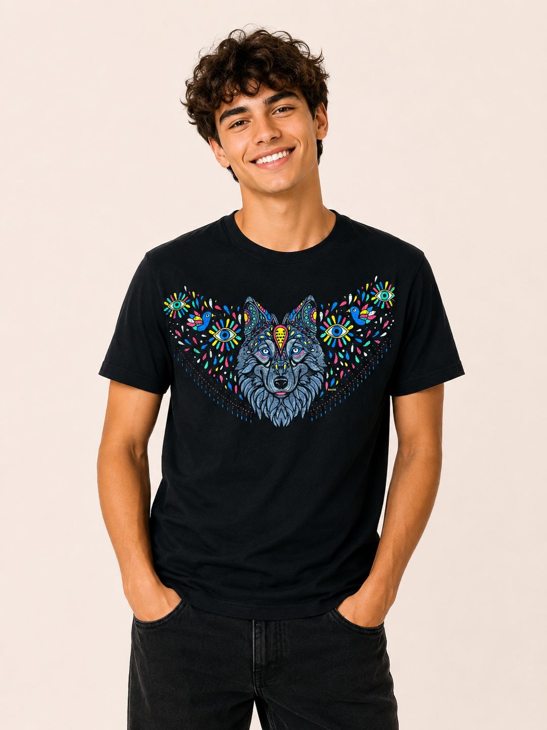 Playera Negro Collar Lobo